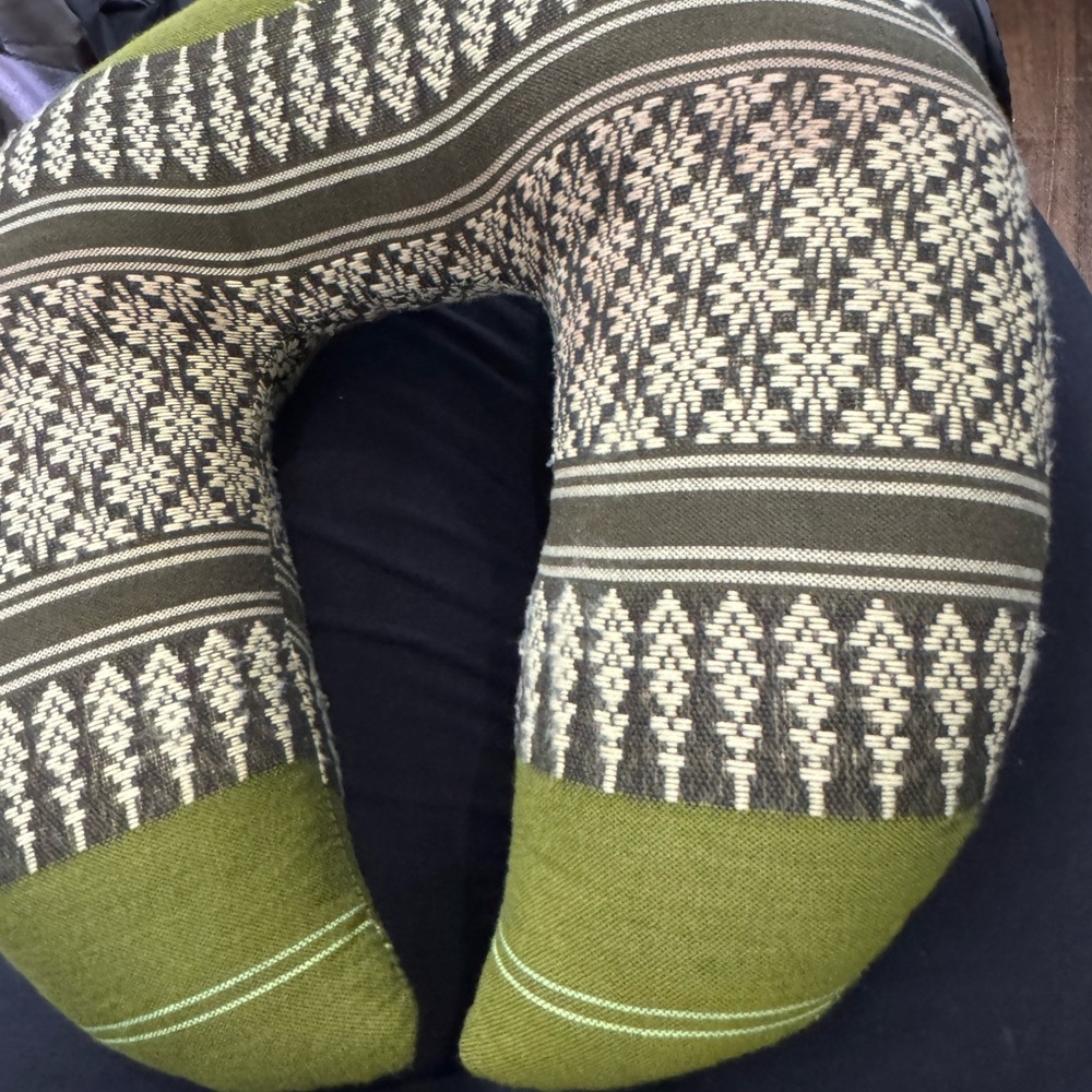 Travel Pillow - 100% cotton